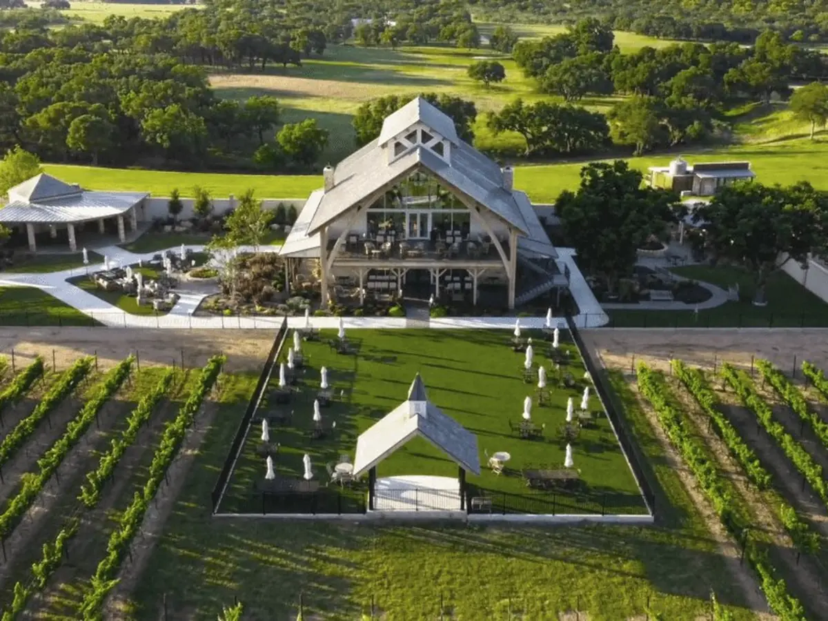 Augusta Vin, Fredericksburg, TX